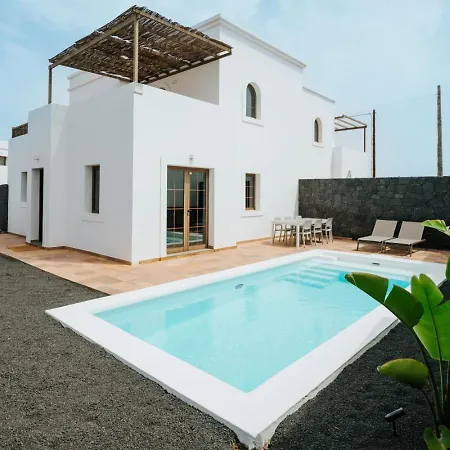 Villa Volcano By Casasblancas Yaiza (Lanzarote)